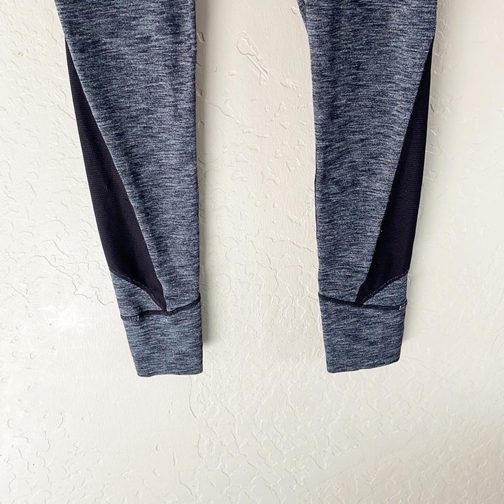 🌿Final Sale Athleta Heathered Relay Tight‎ 2.0 - Picture 6 of 10